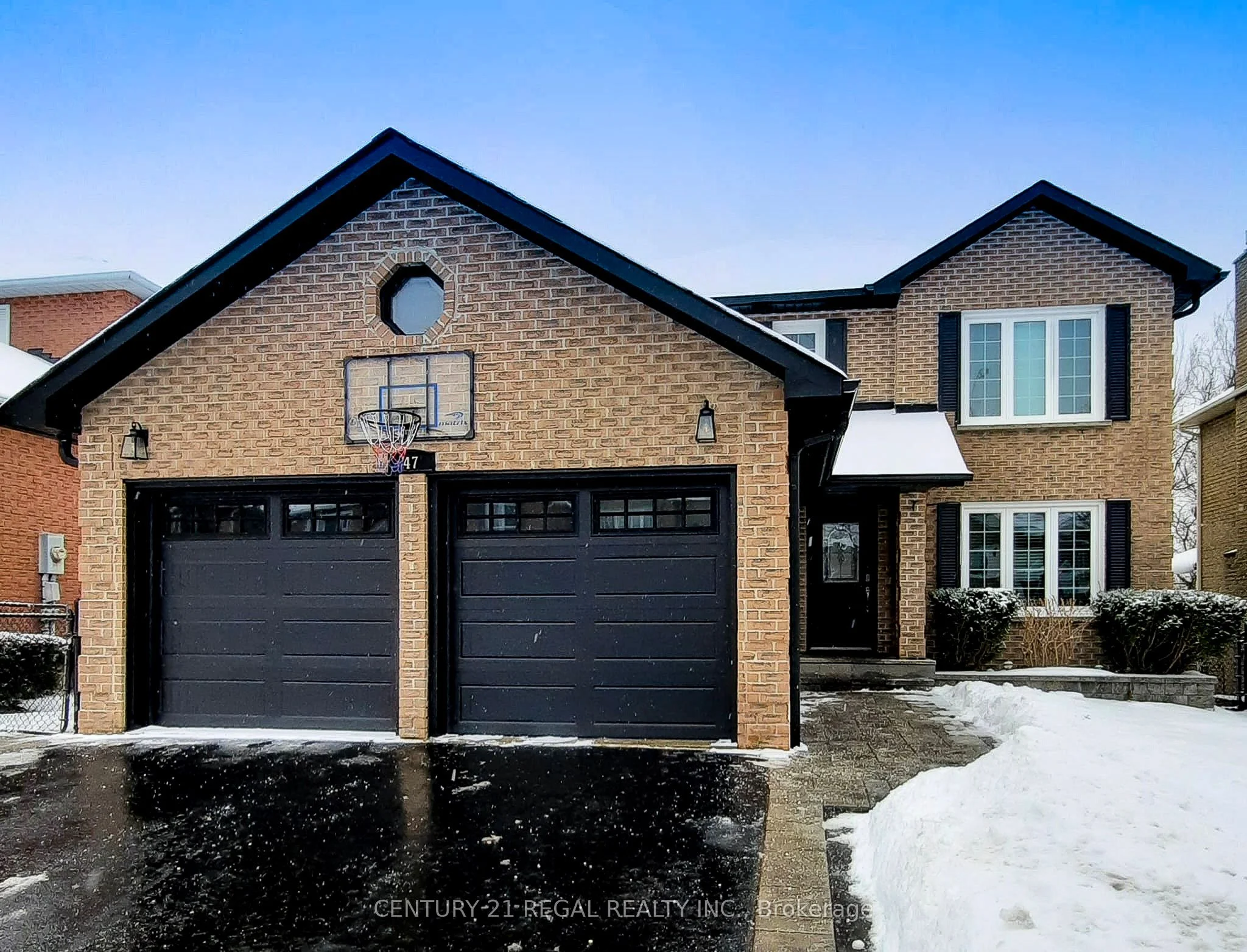 47 Waywell Street, Whitby, ON L1N 8P4