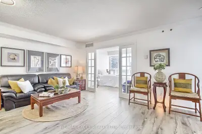 228 Bonis Avenue 1907, Toronto E05, On M1t 3w1