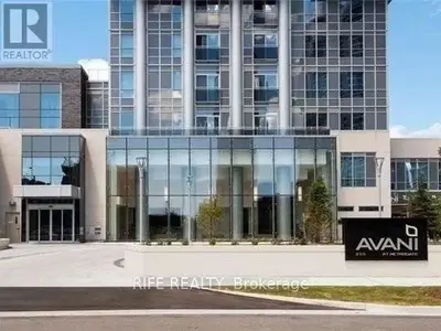 275 Village Green Square 1617, Toronto E07, On M1s 0l8