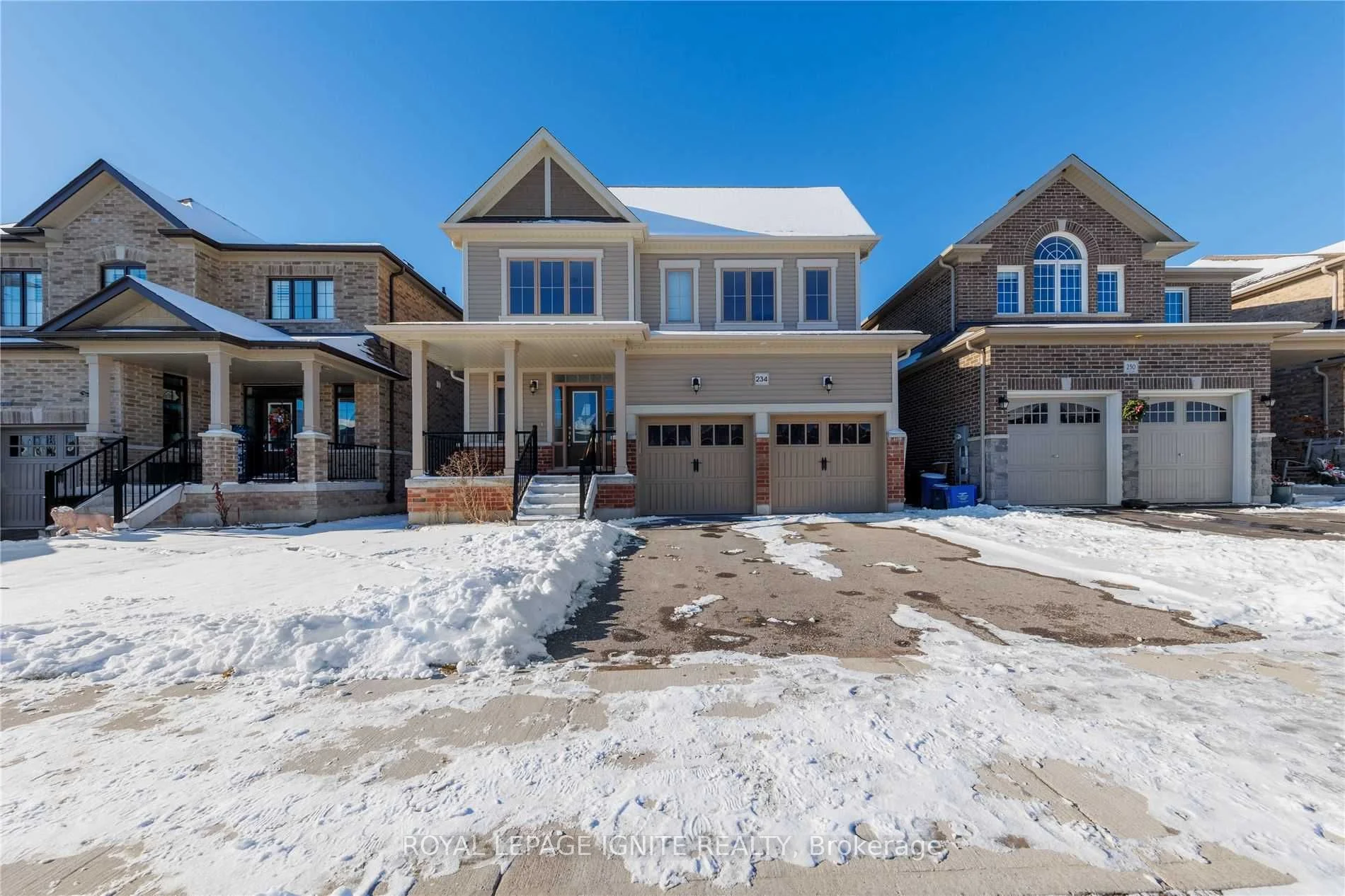234 Crombie Street Upper, Clarington, On L1c 0t8