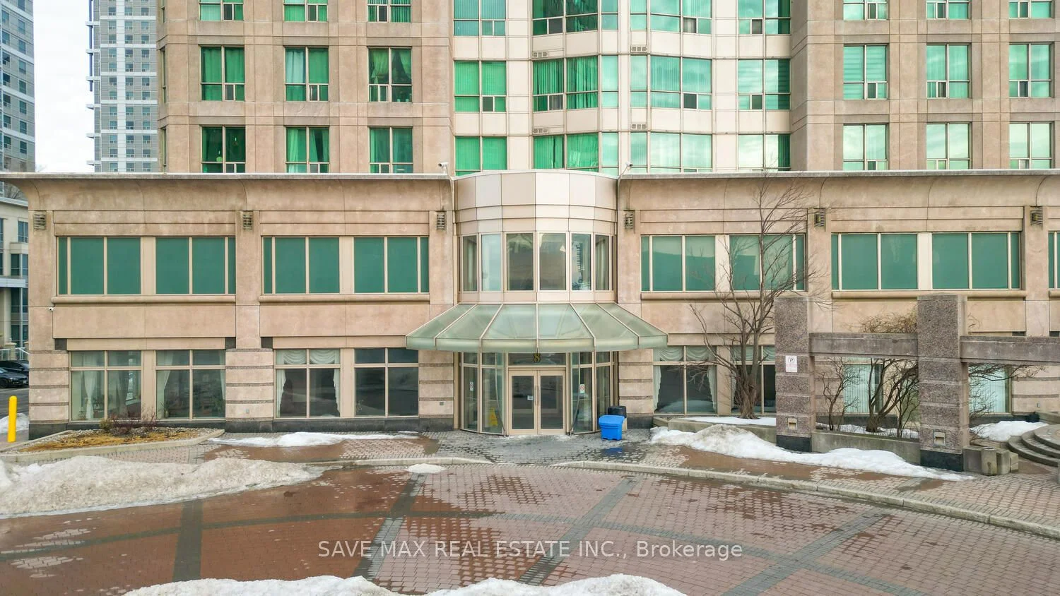 Condo Apartment in Toronto