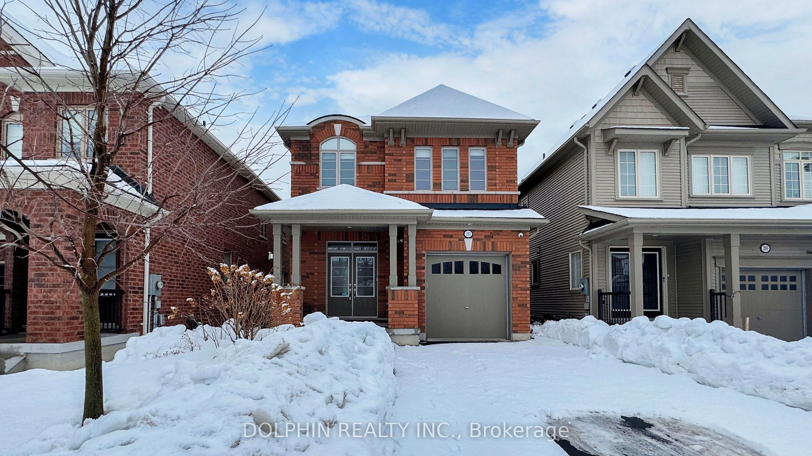 Detached in Oshawa