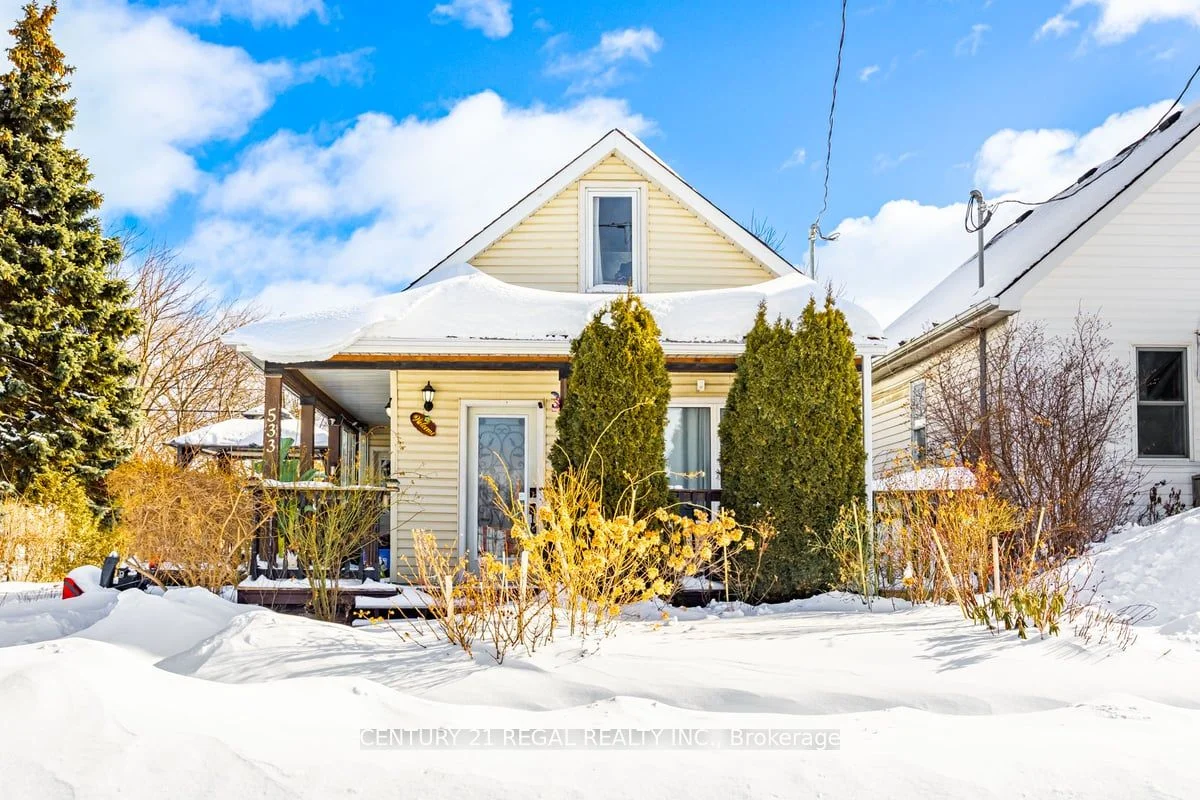 Detached in Oshawa