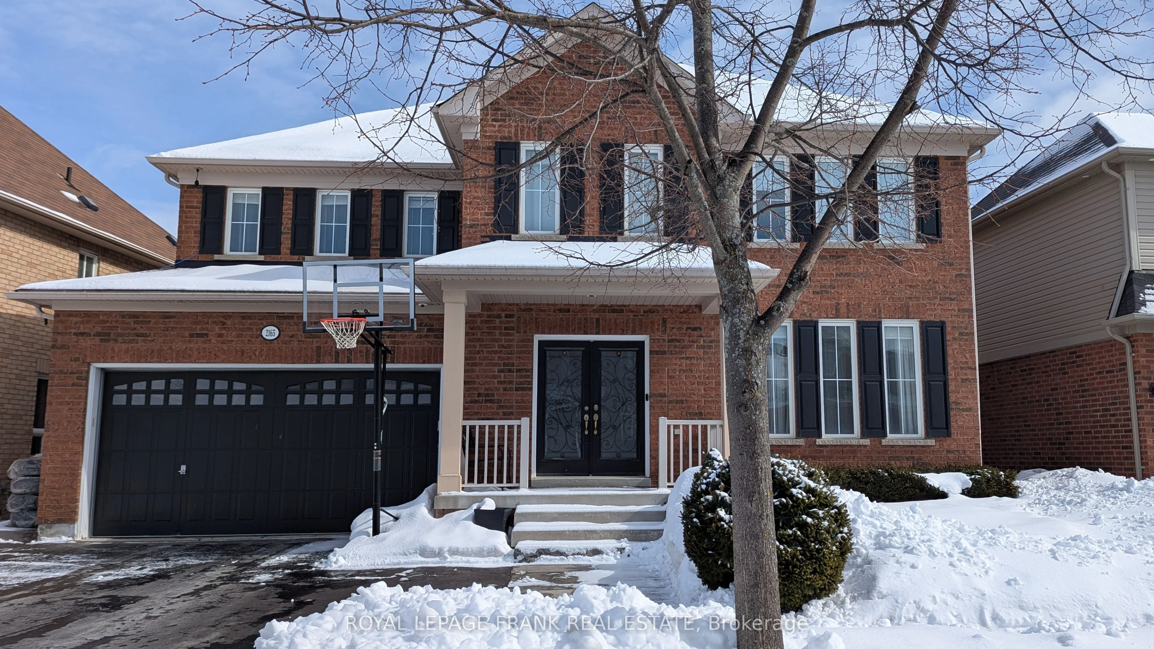 Detached in Oshawa
