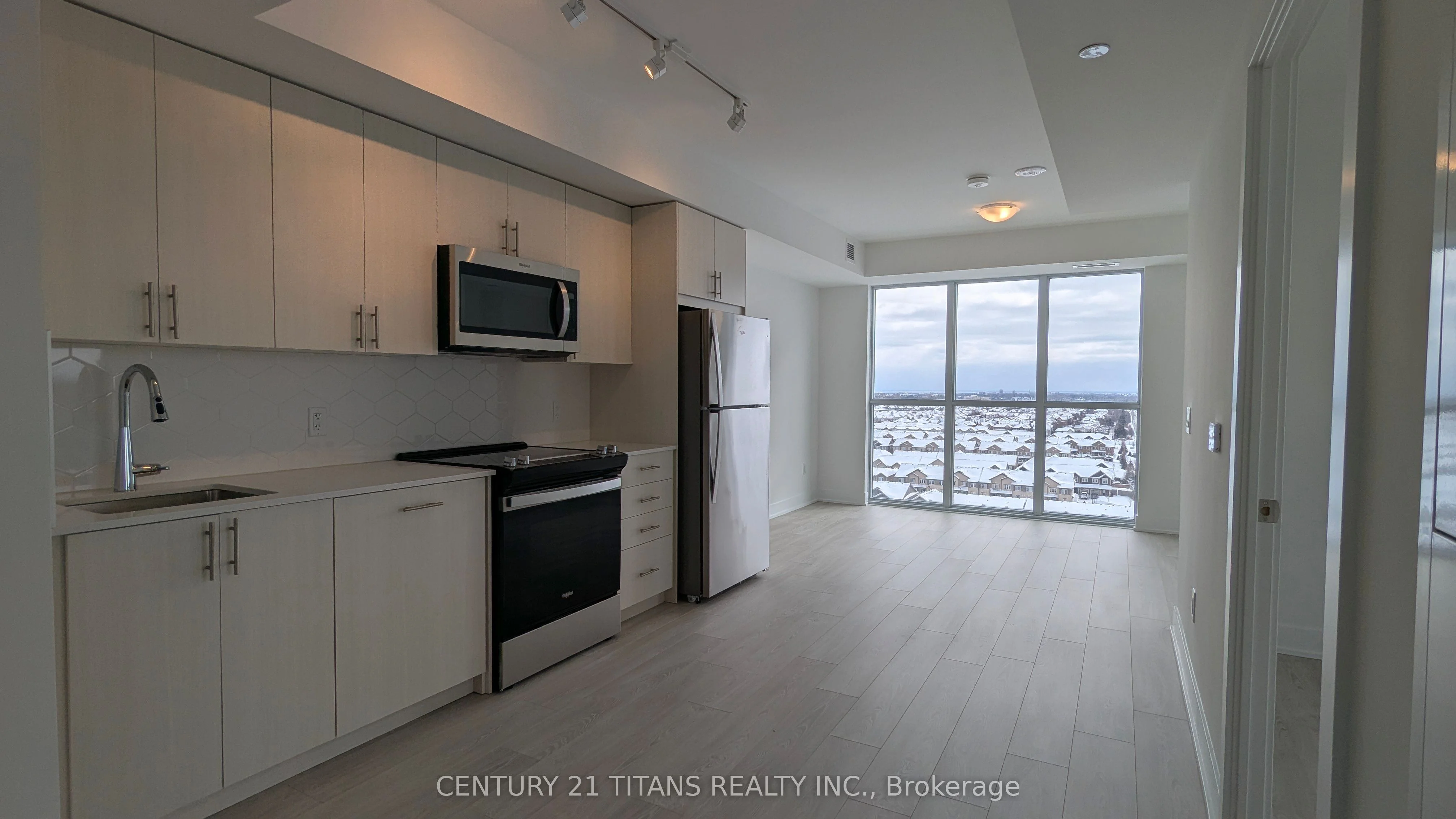 2545 N Simcoe Street N 1107, Oshawa, On L1l 0w3