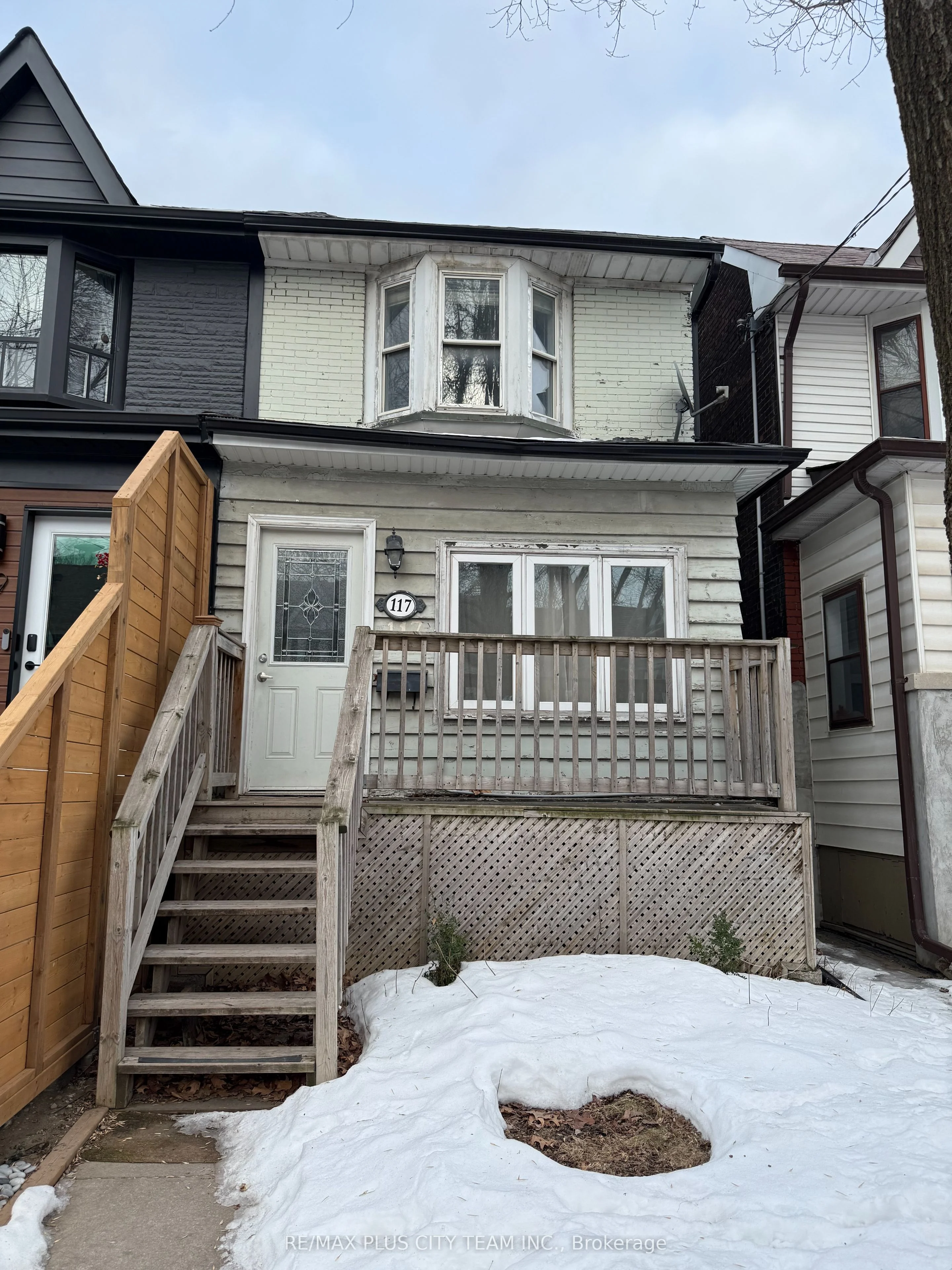 Semi-Detached in Toronto