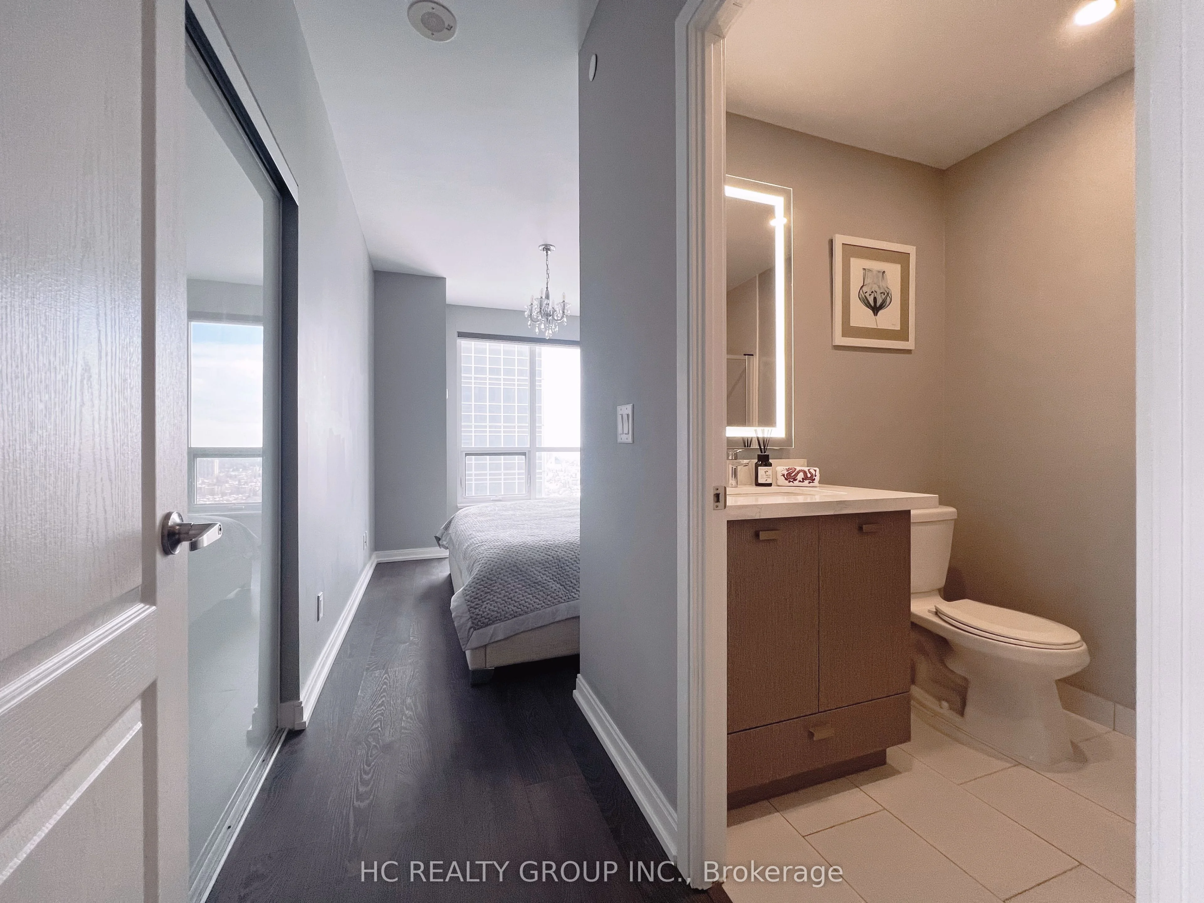 255 Village green Square 3303, Toronto E07, ON M1S 0L7