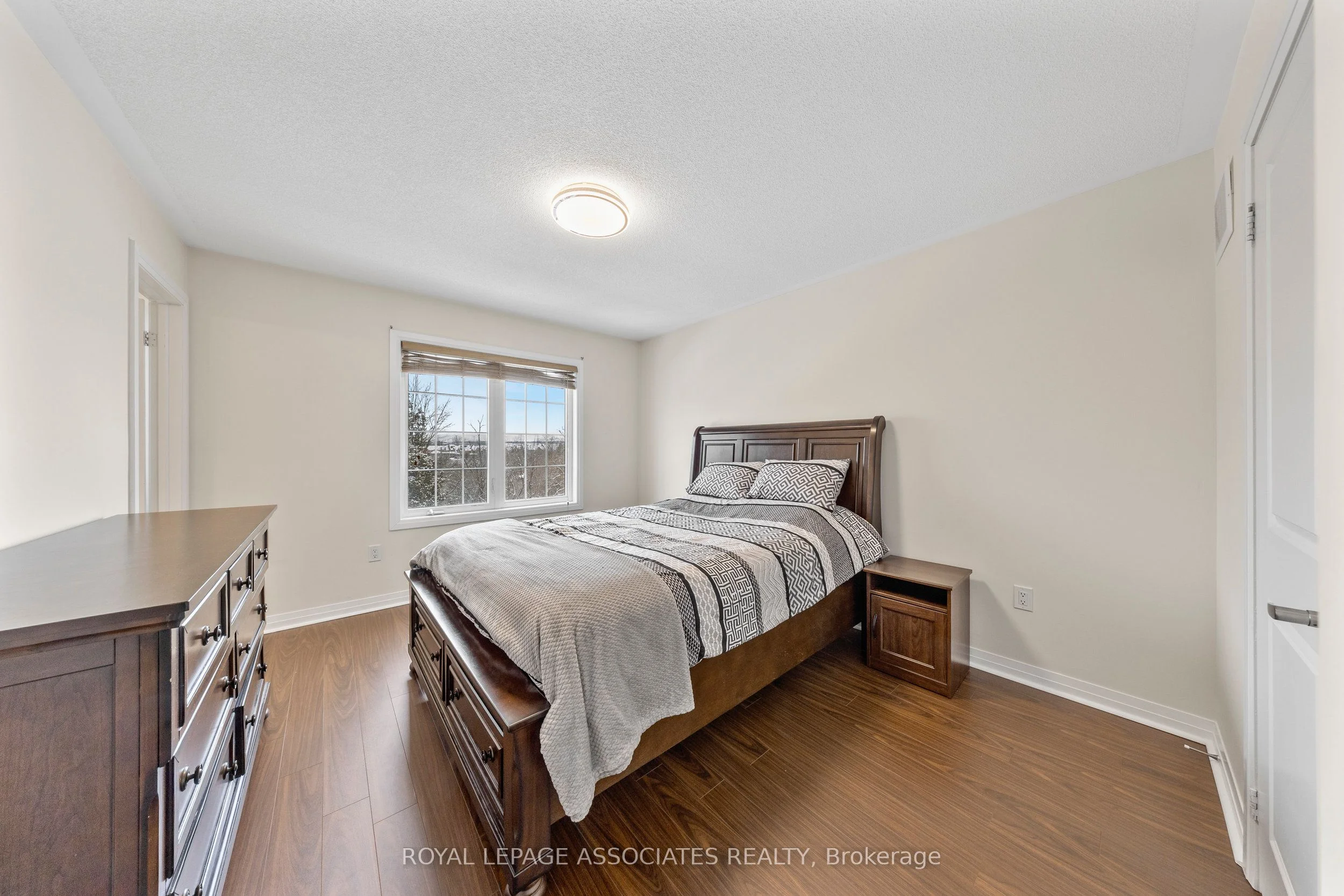 224 London Lane, Ajax, ON L1T 0N5