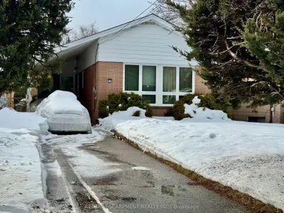 6 Medici Court, Toronto E09, On M1k 5a4