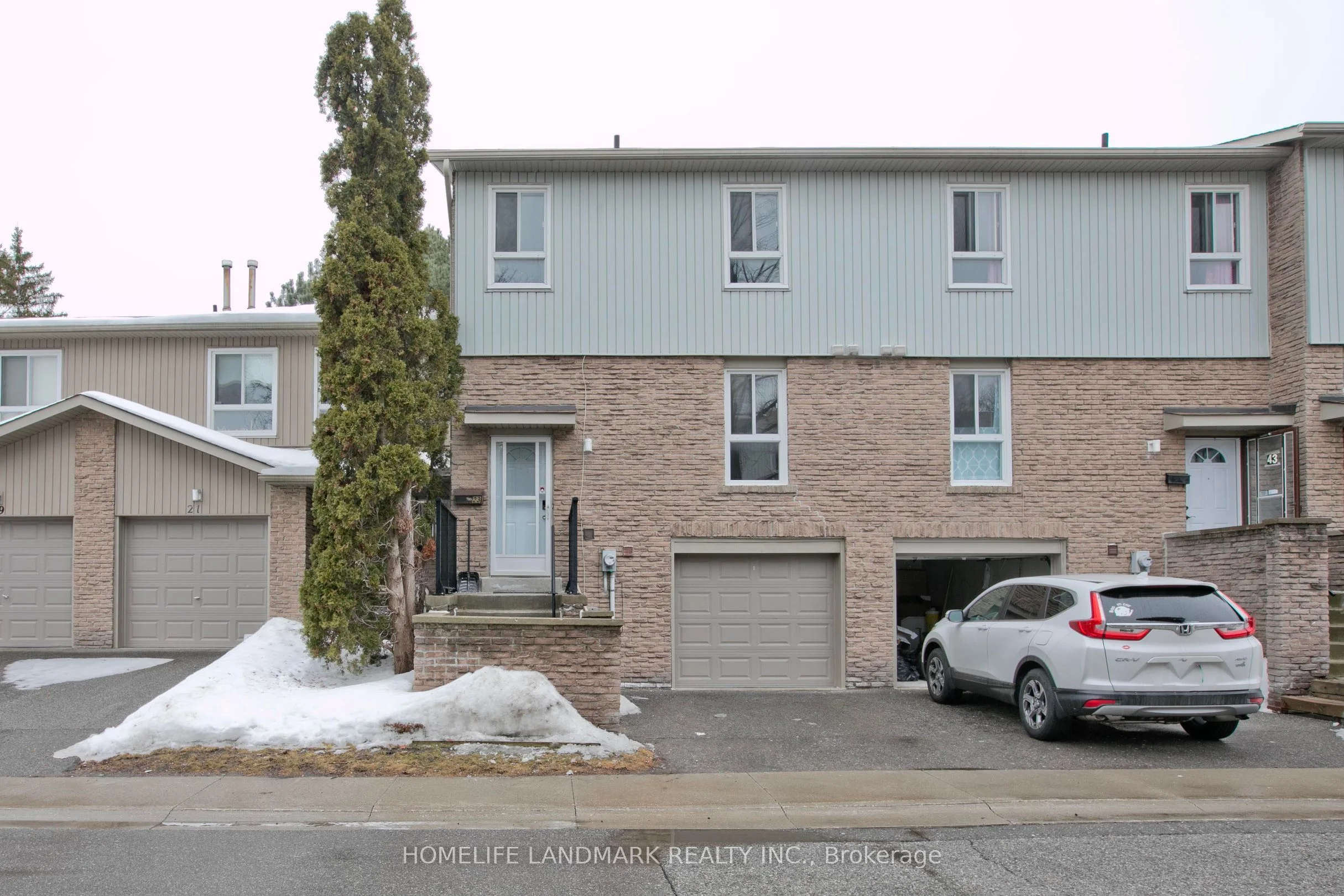 Condo Townhouse in Toronto