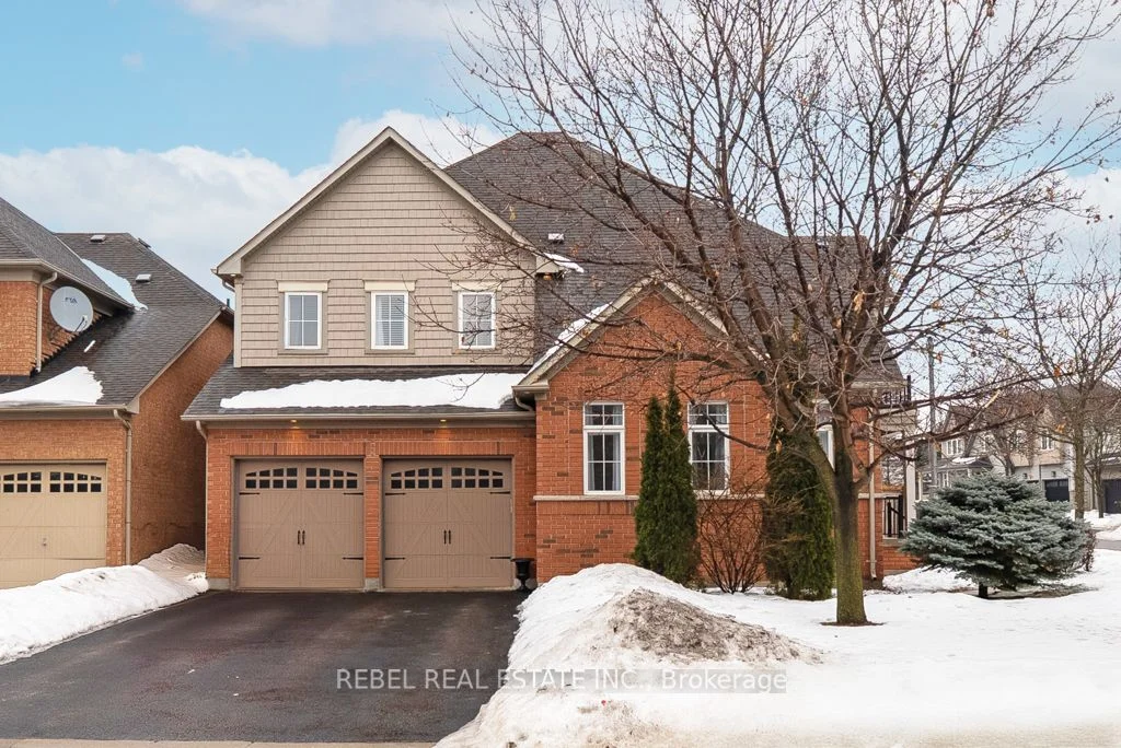 Detached in Oshawa