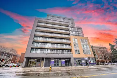 Condo Apartment in Toronto