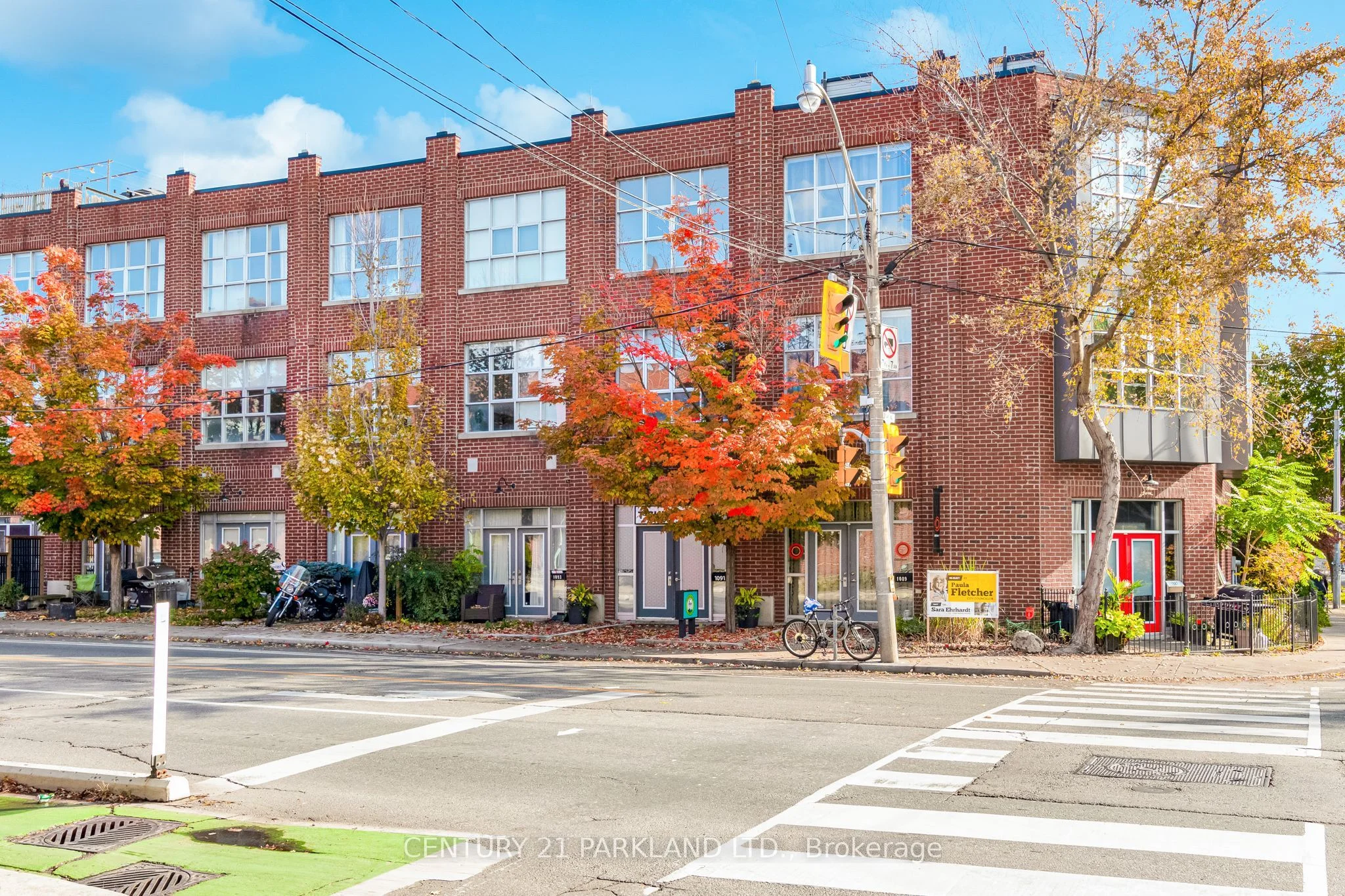 1091 Dundas Street E 2nd Floor & 3rd Floor, Toronto E01, On M4m 1r9