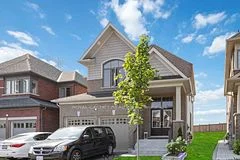 Detached in Oshawa