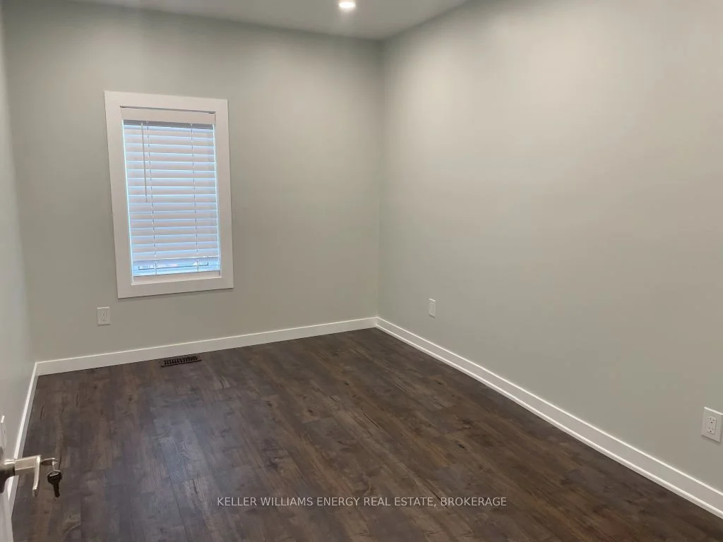 484 Albert Street, Oshawa, ON L1H 4S6
