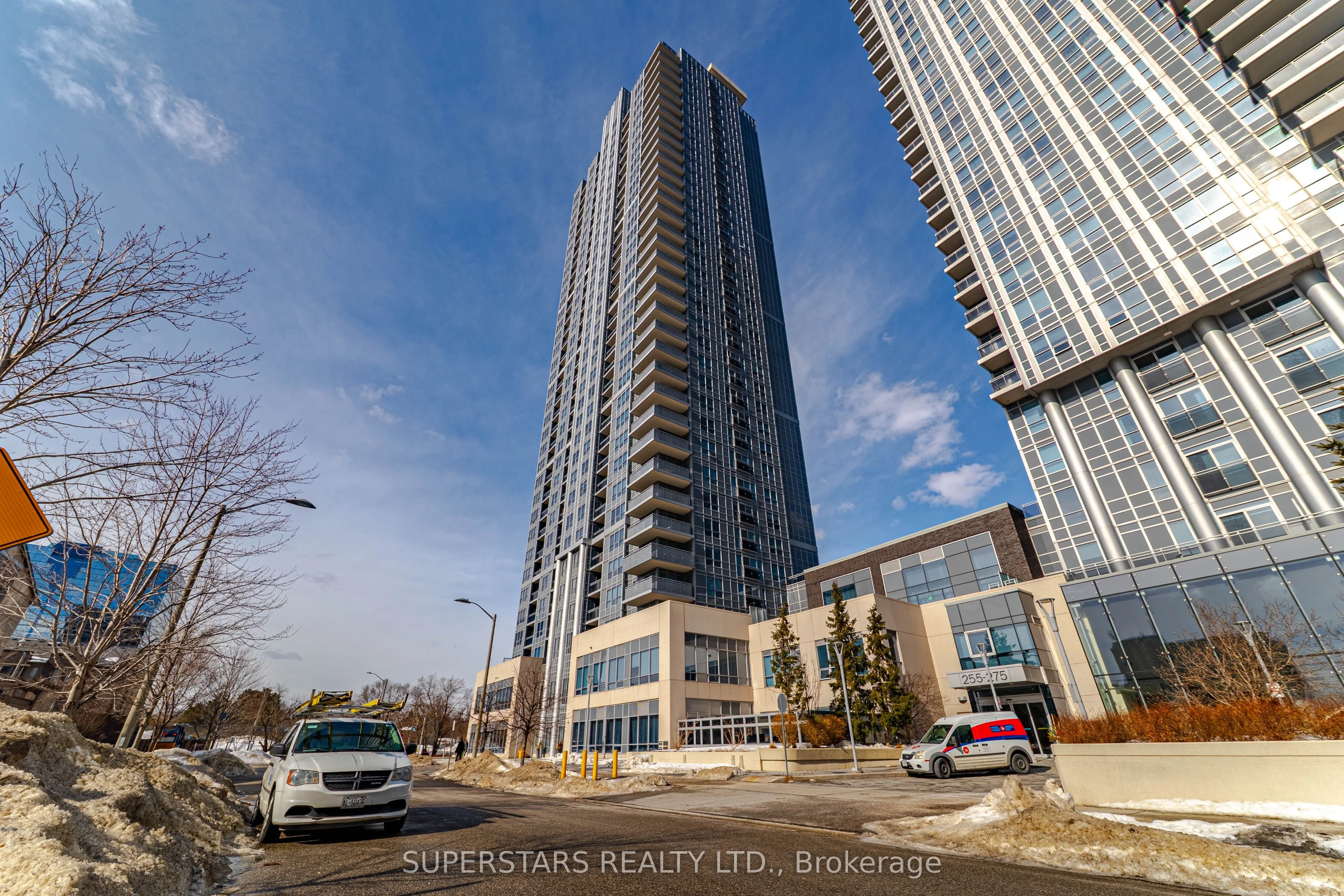 275 Village Green Square 3115, Toronto E07, On M1s 0l8