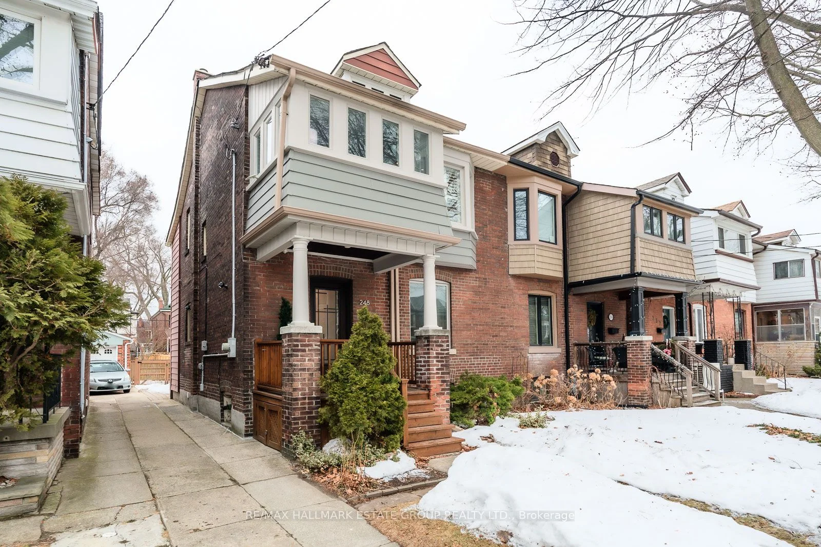 Semi-Detached in Toronto