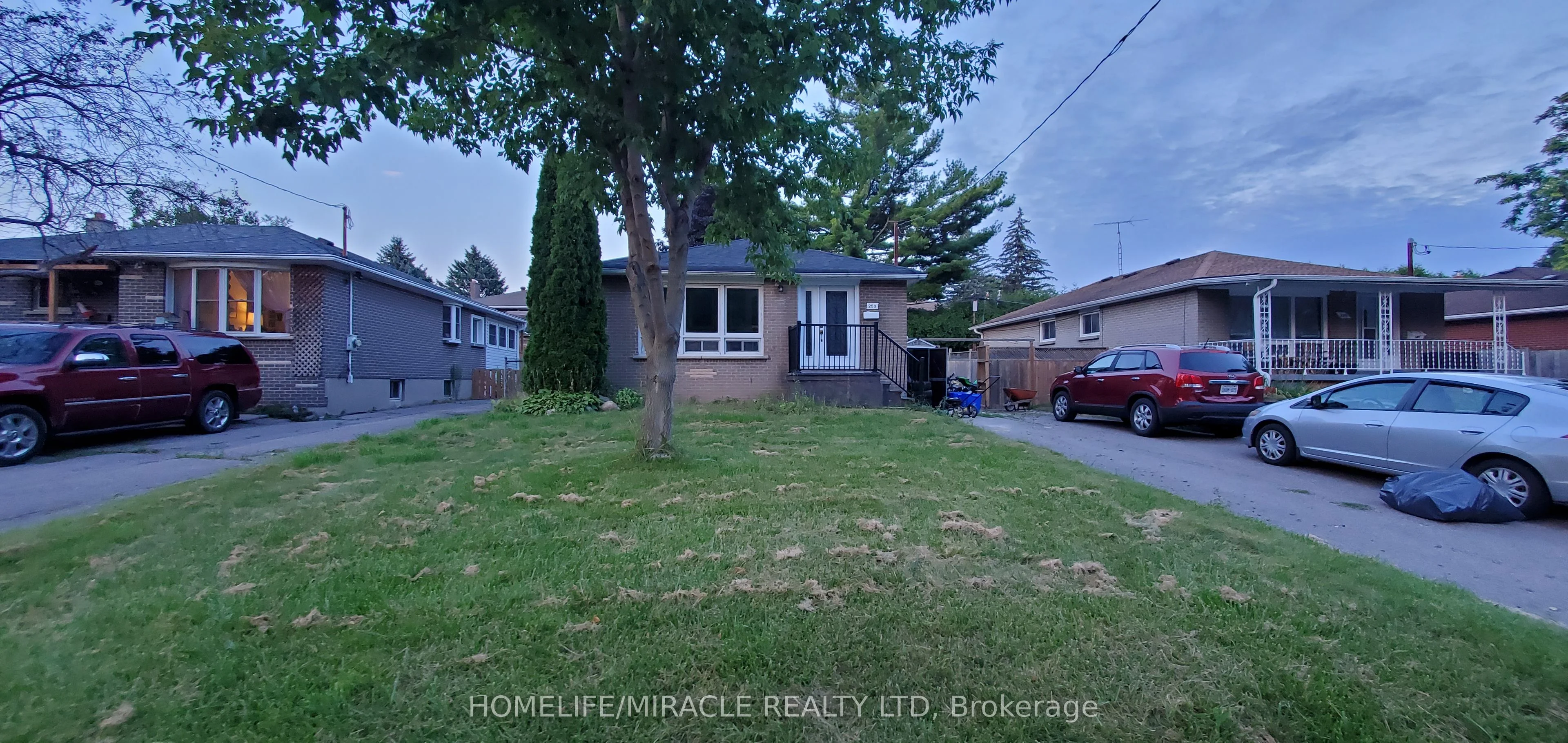253 Wilson Road N Bsmt, Oshawa, On L1g 6e3