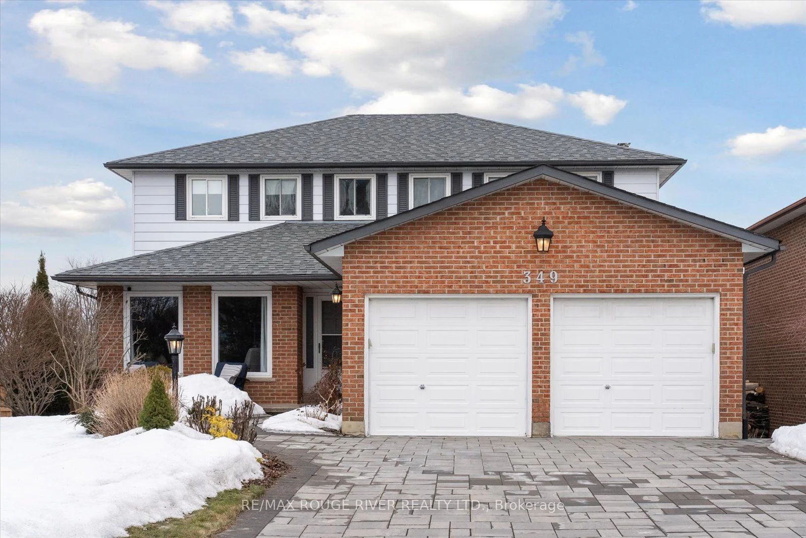 Detached in Oshawa