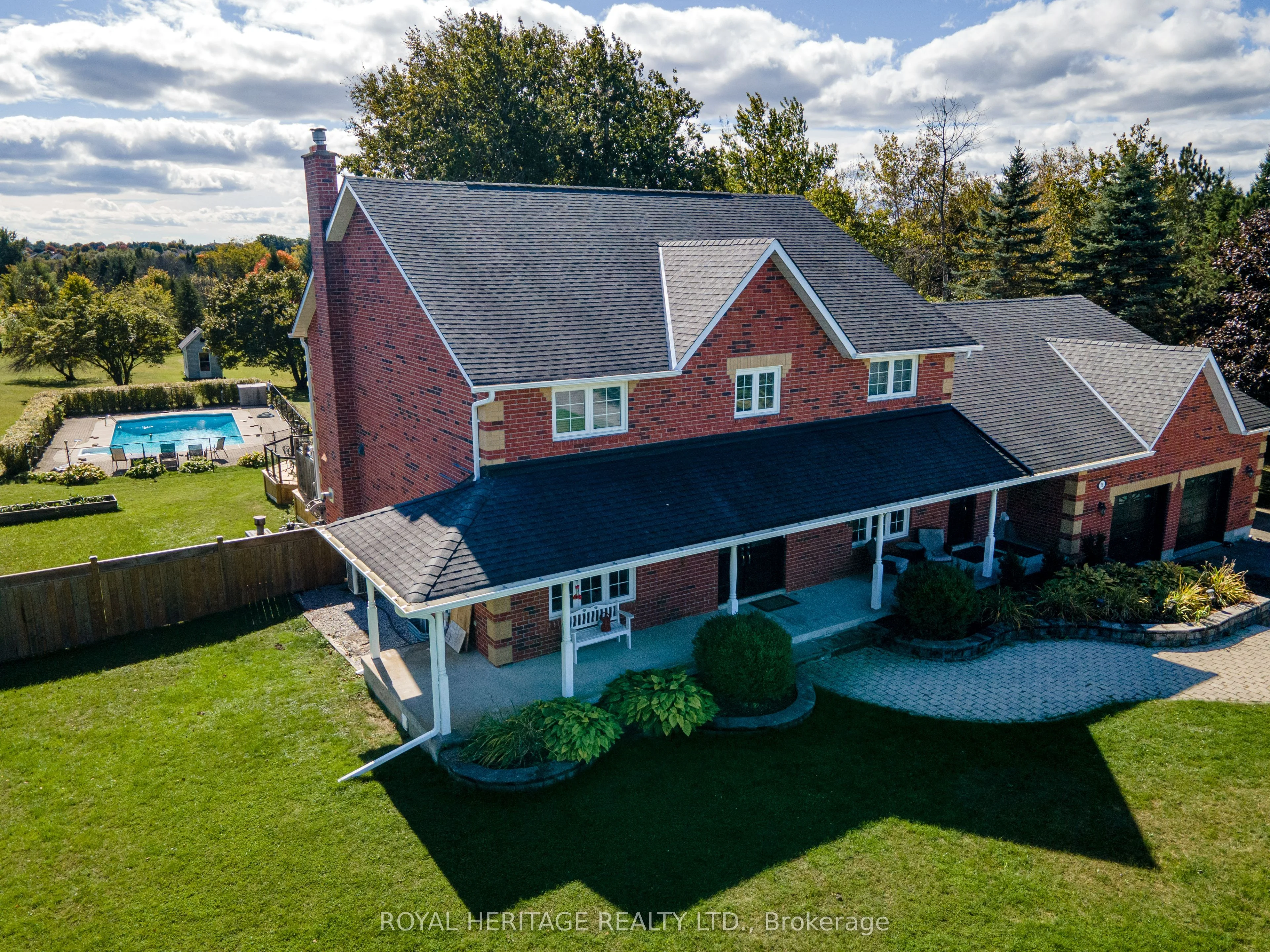 Detached in Scugog