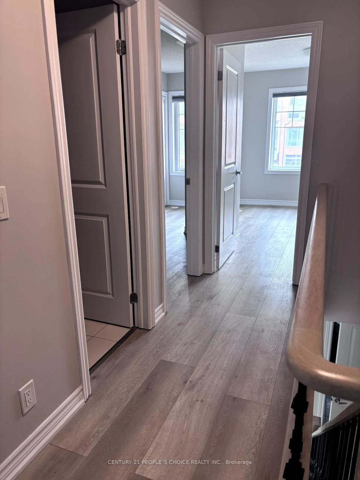 2500 Hill Rise Court 93, Oshawa, ON L1L 0J5