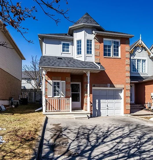 Att/Row/Townhouse in Clarington