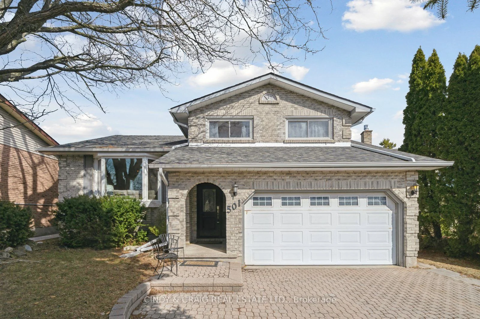 Detached in Oshawa