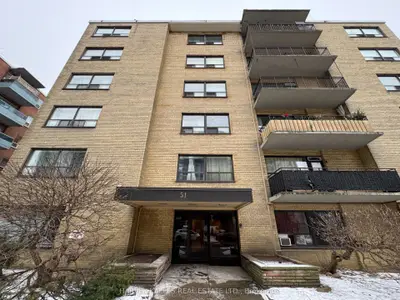 Condo Apartment in Toronto