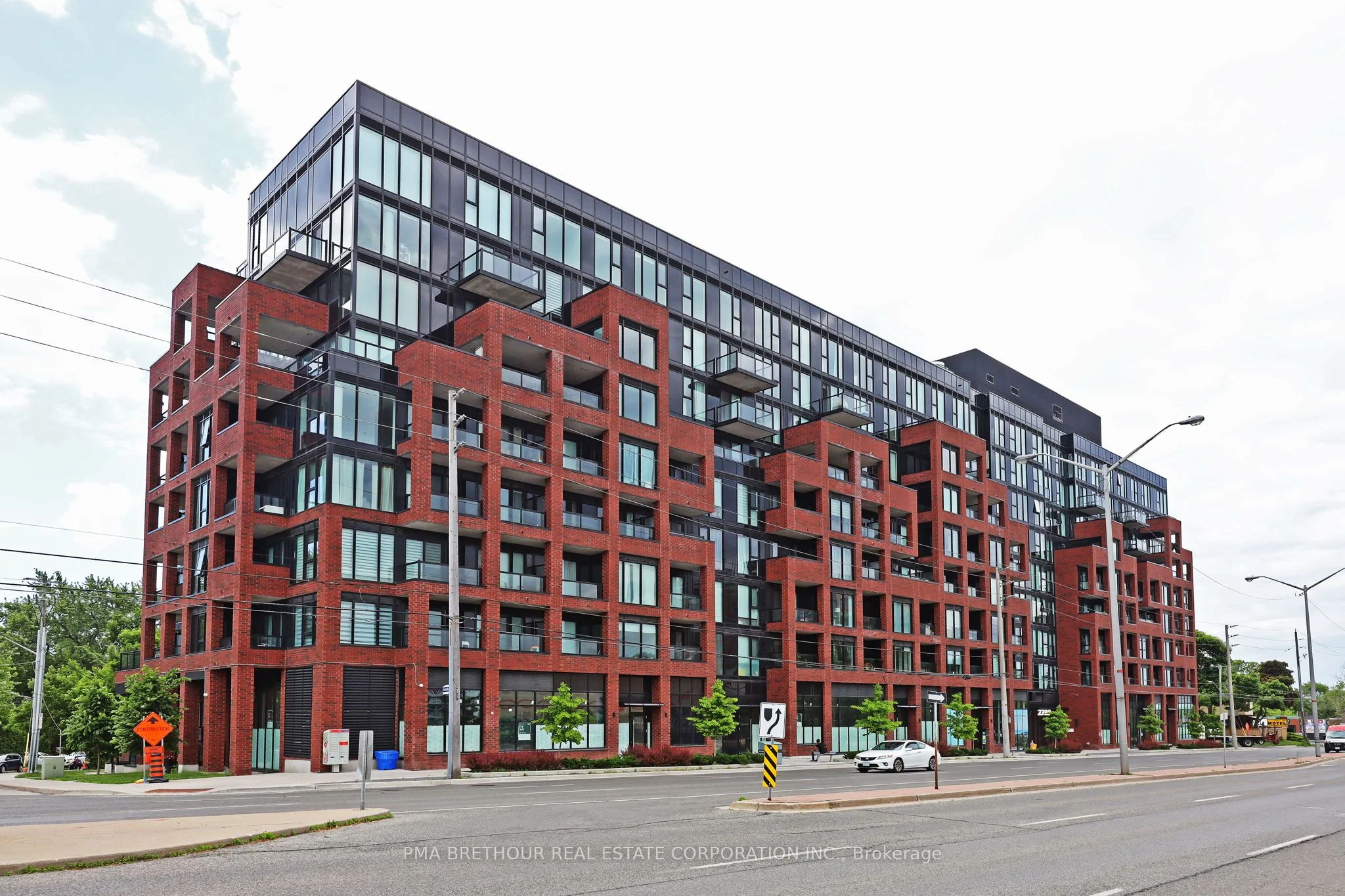 Condo Apartment in Toronto