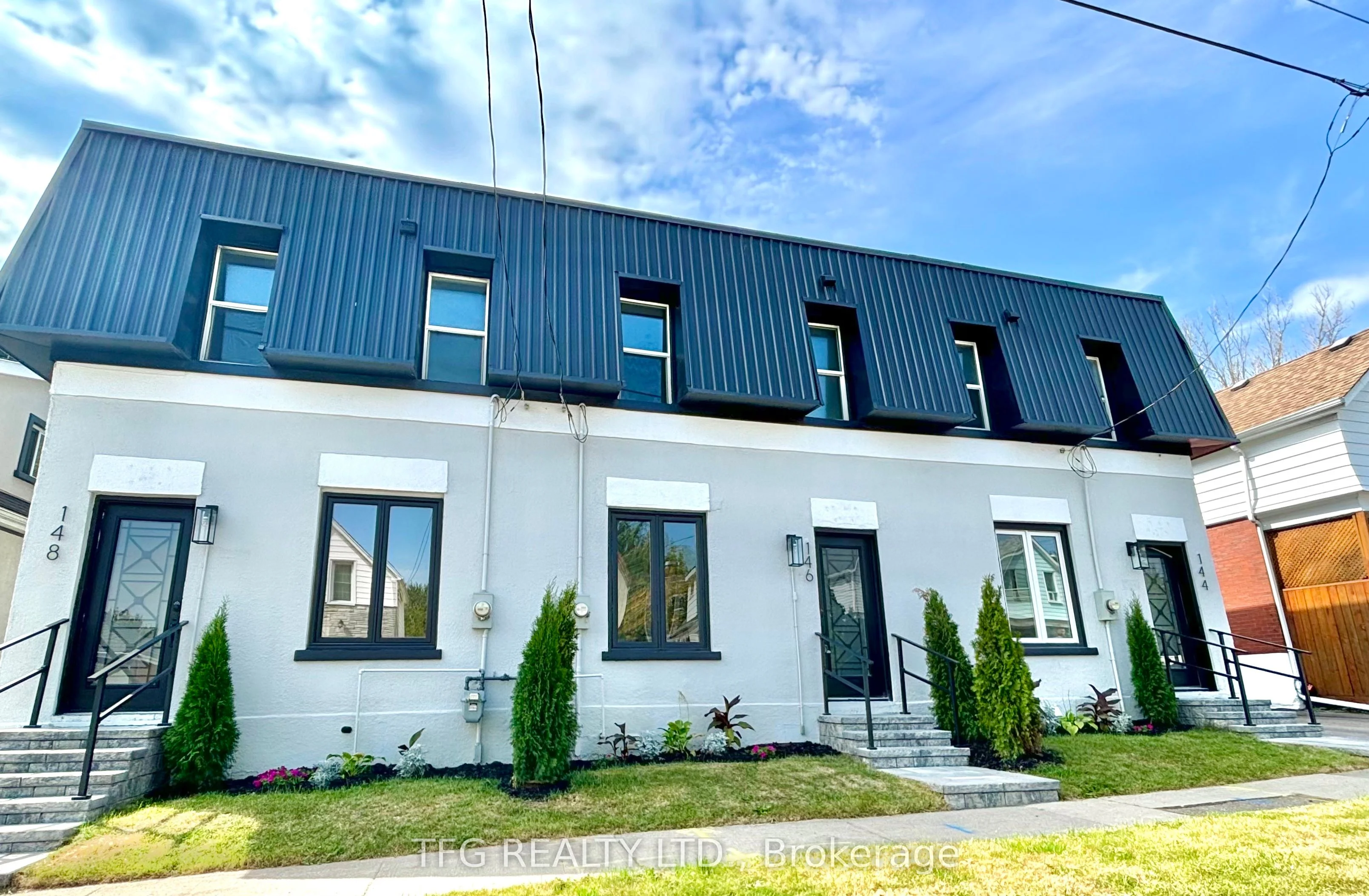 144 Nassau Street, Oshawa, On L1j 6l8