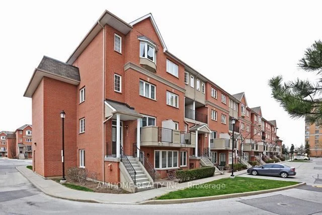 Condo Townhouse in Toronto