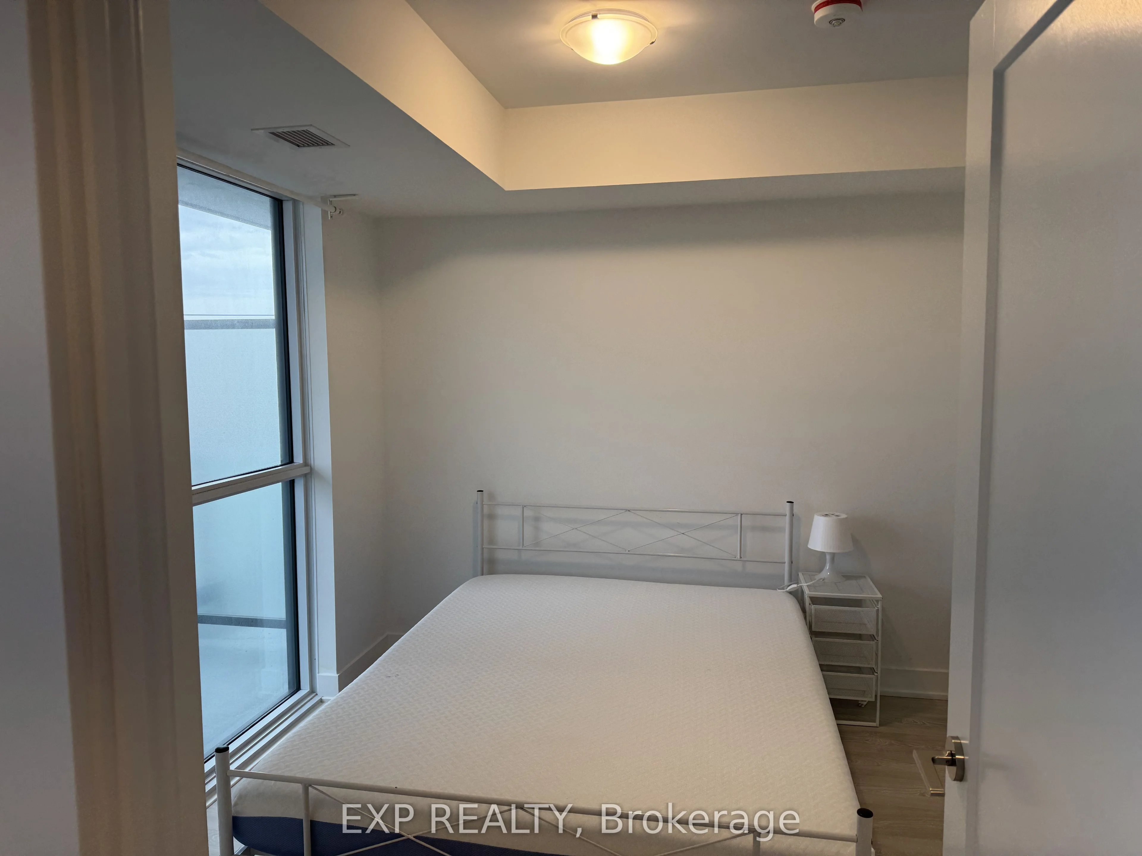 2545 Simcoe Street N 615, Oshawa, ON L1H 7K4