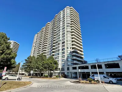 Condo Apartment in Toronto