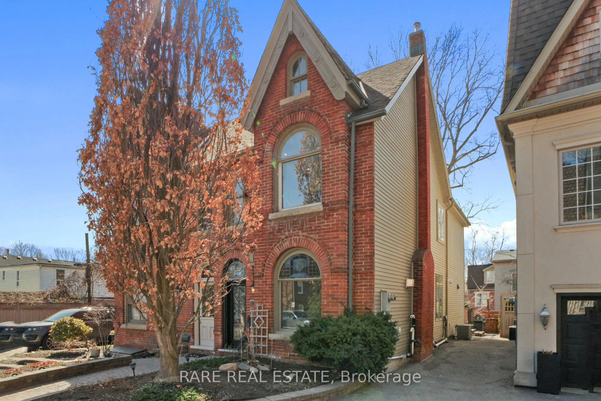 Semi-Detached in Toronto