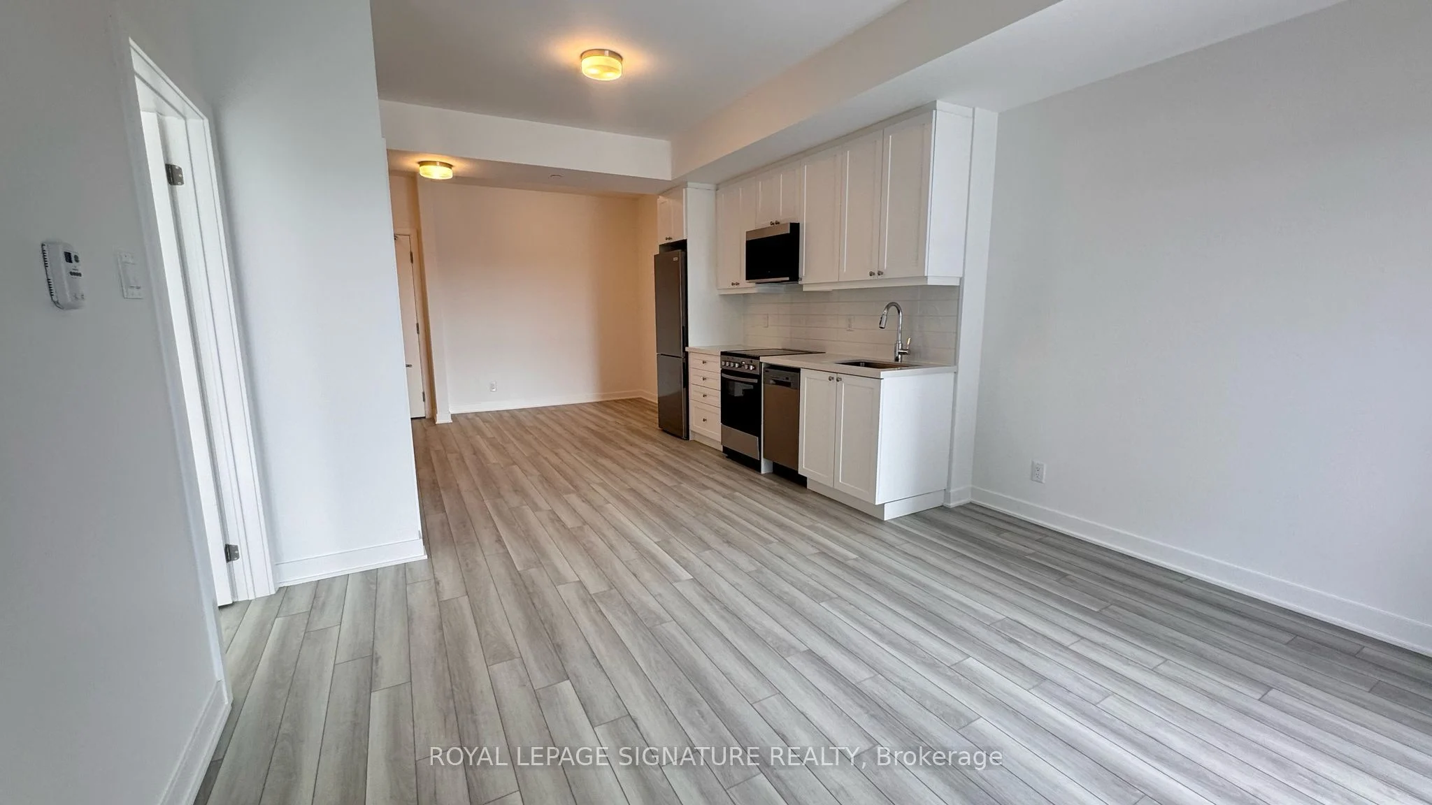 Condo Apartment in Clarington