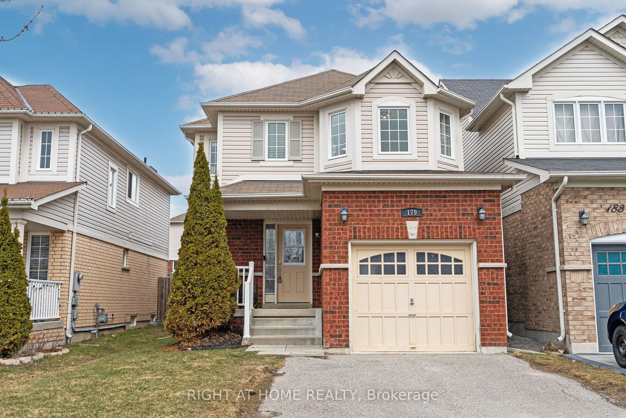 Link in Clarington