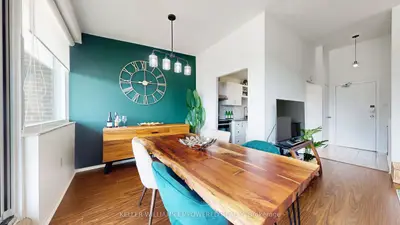 Condo Apartment in Toronto