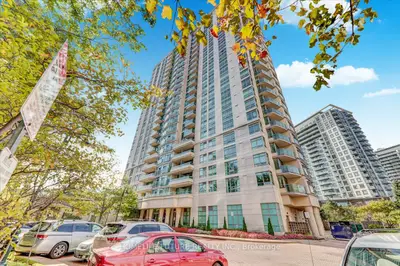 238 Bonis Avenue 915, Toronto E05, On M1t 3w7