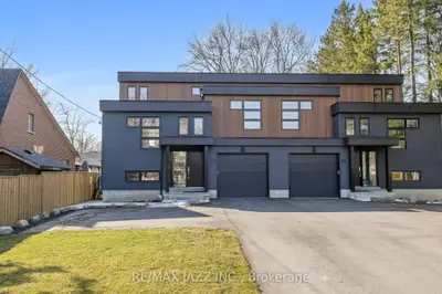 Semi-Detached in Whitby