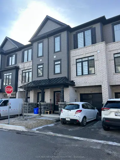 Att/Row/Townhouse in Clarington