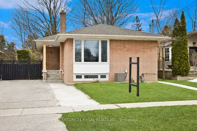 Detached in Toronto