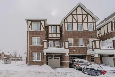 1 Goldeye Street, Whitby, On L1p 0e5