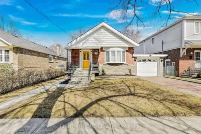 Detached in Toronto
