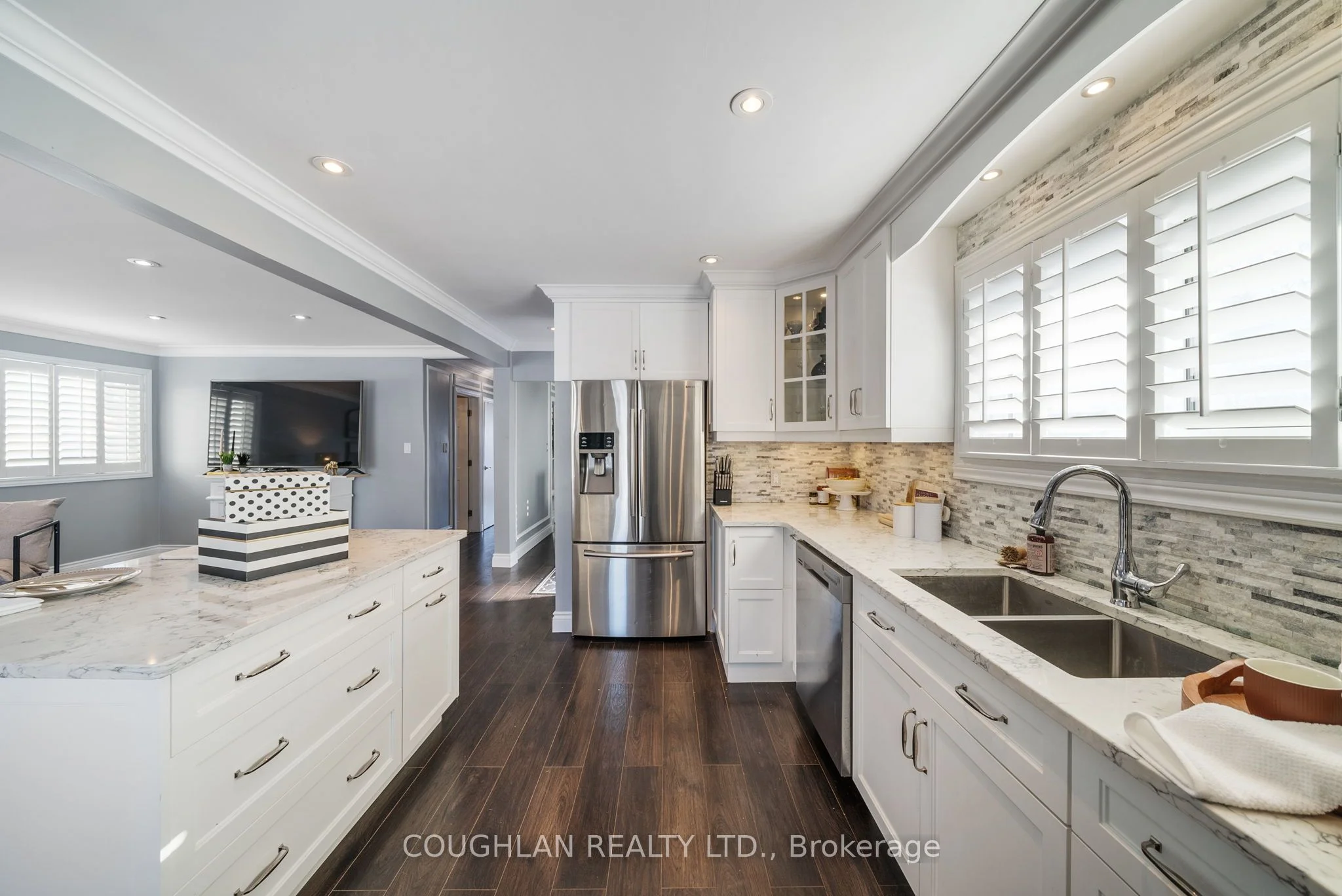 Detached in Whitby