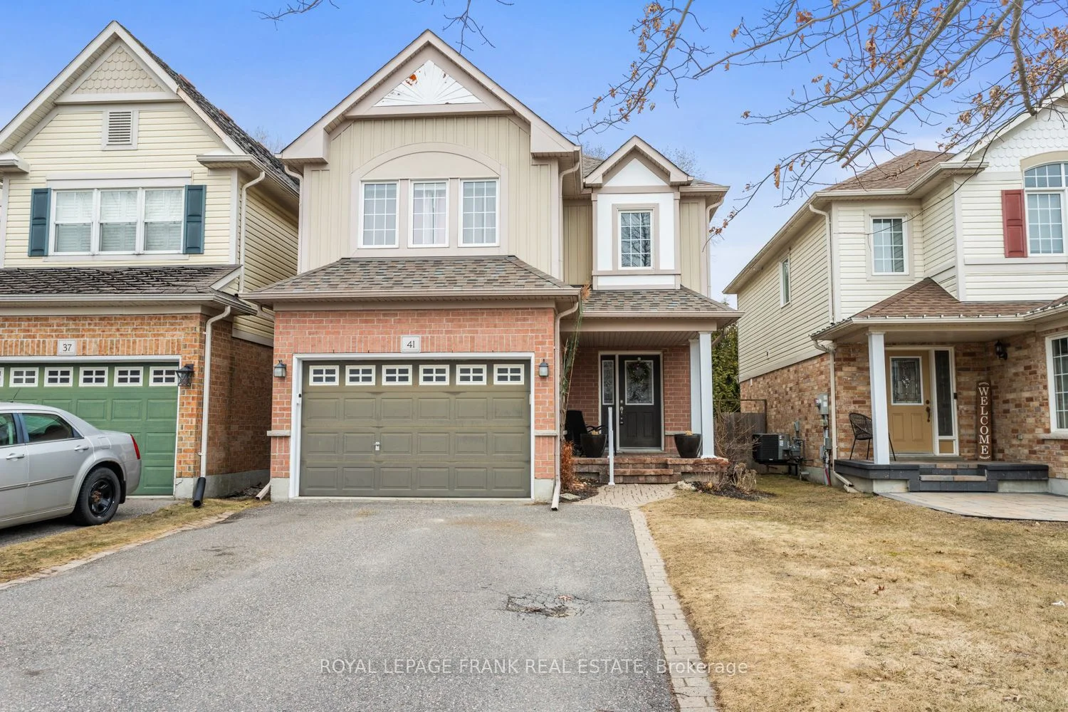 Link in Clarington