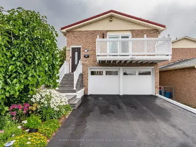 Detached in Pickering
