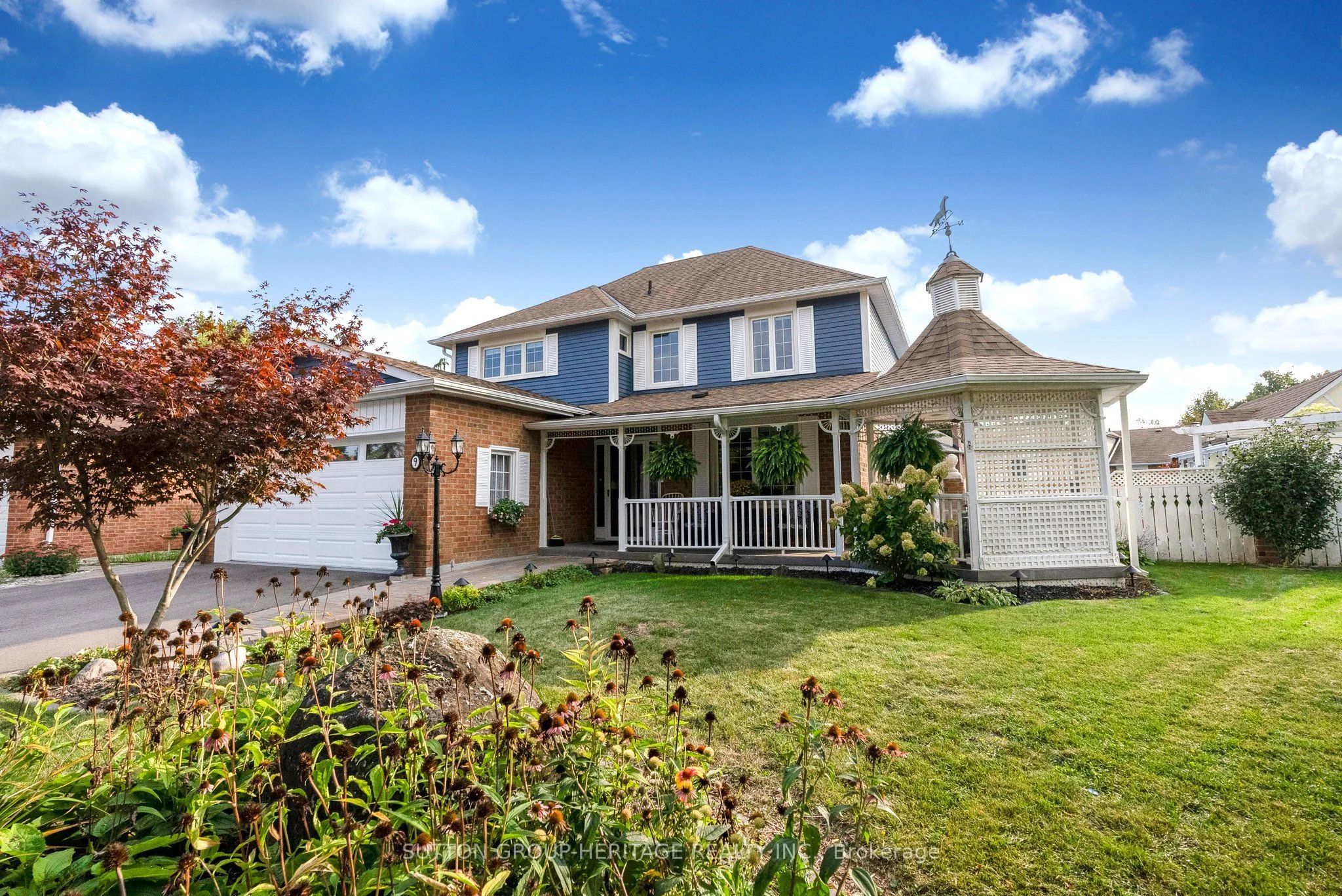 Detached in Whitby