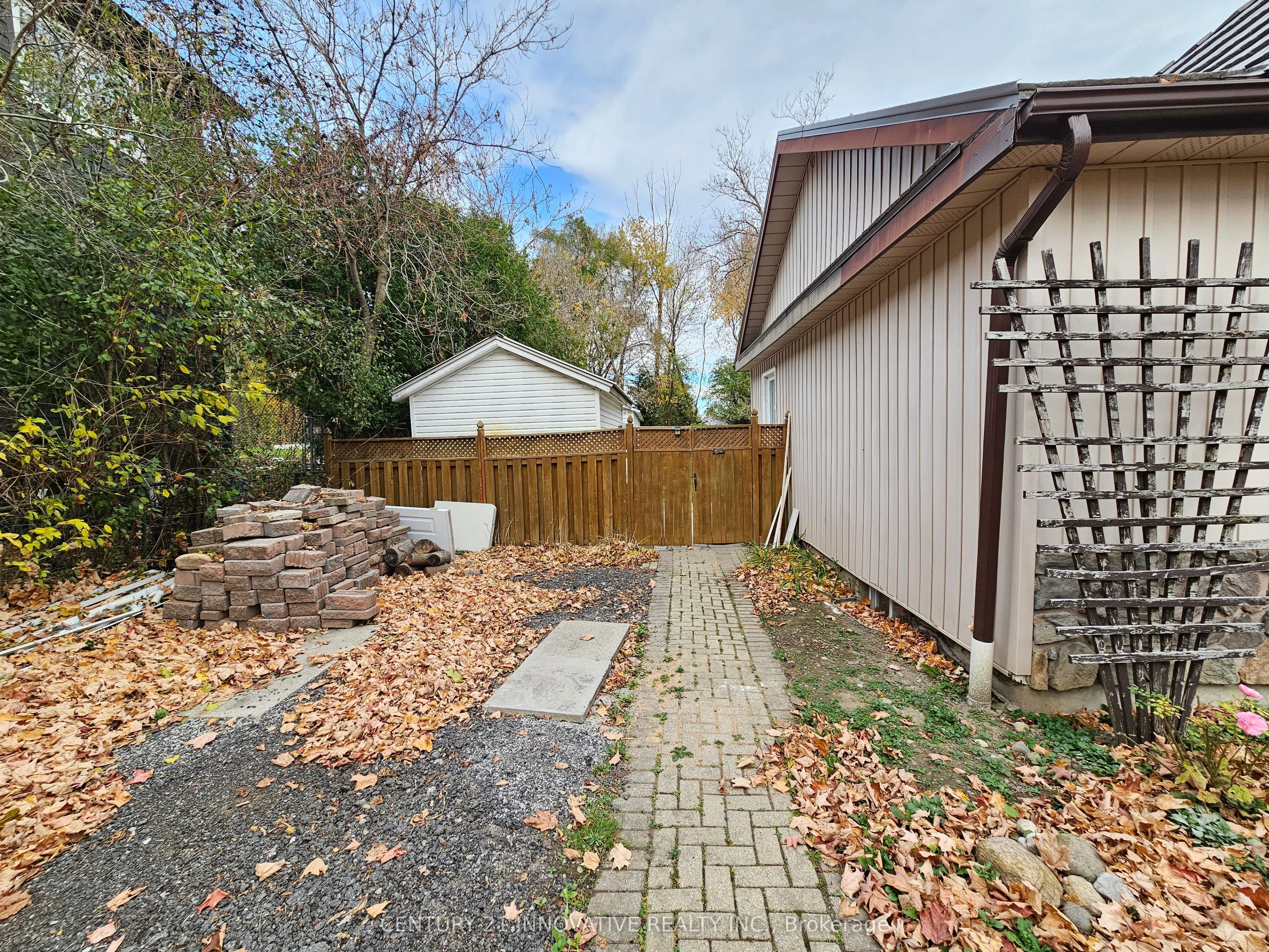 240 Martins Street B2, Pickering, ON L1X 0K1