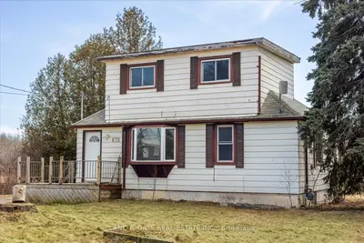 Detached in Oshawa