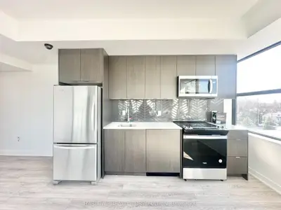 1614 Charles Street 436 D, Whitby, On L1n 0p4